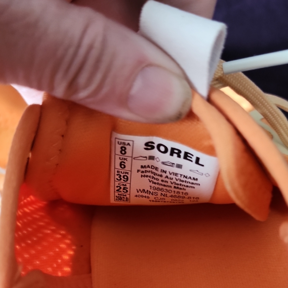 Sorel Orange Women's Kinetic Sneakers sz 8 - Picture 6 of 7